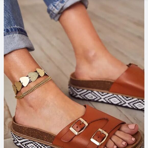 Free People Caravelle Cork Footbed Sandals Size 39 US 9 new - Picture 1 of 7